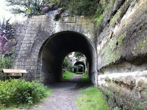 tunnel